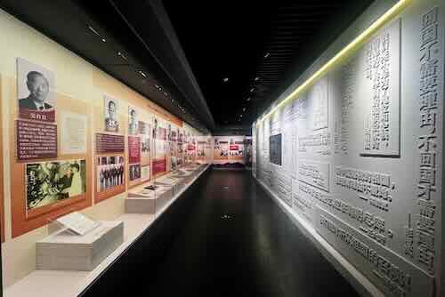 “問鼎蒼穹 精神永續——周恩來與‘兩彈一星’事業”專題展在天津開幕