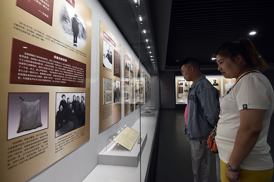 照片2.jpg 照片2.jpg